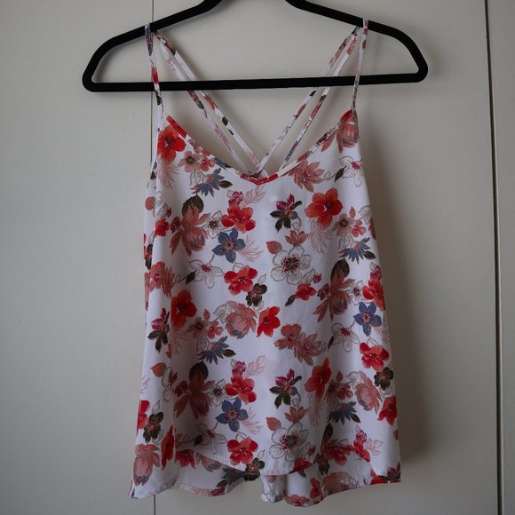 Hollister Strappy Floral Top - Picture 6 of 7